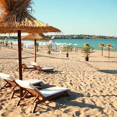 Seaside Luxury - Sarafovo Apartment