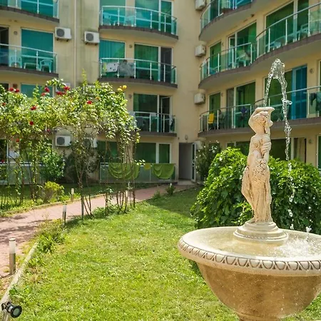 Seaside Luxury - Sarafovo Apartment *