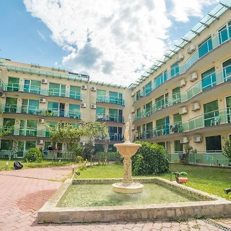 Seaside Luxury - Sarafovo Apartment Burgas